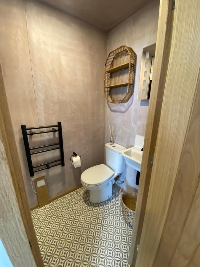 Unique Luxurious Cabin On Sea View Working Croft Garrabost Экстерьер фото
